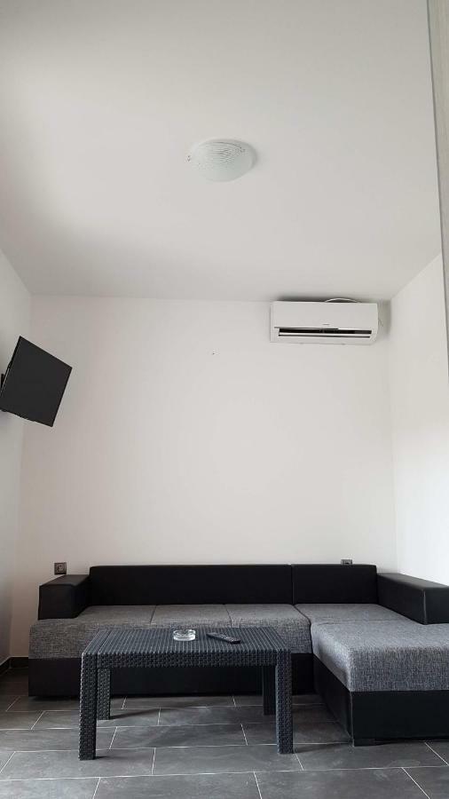 Apartments Star With Pool Biograd Na Moru Exterior foto